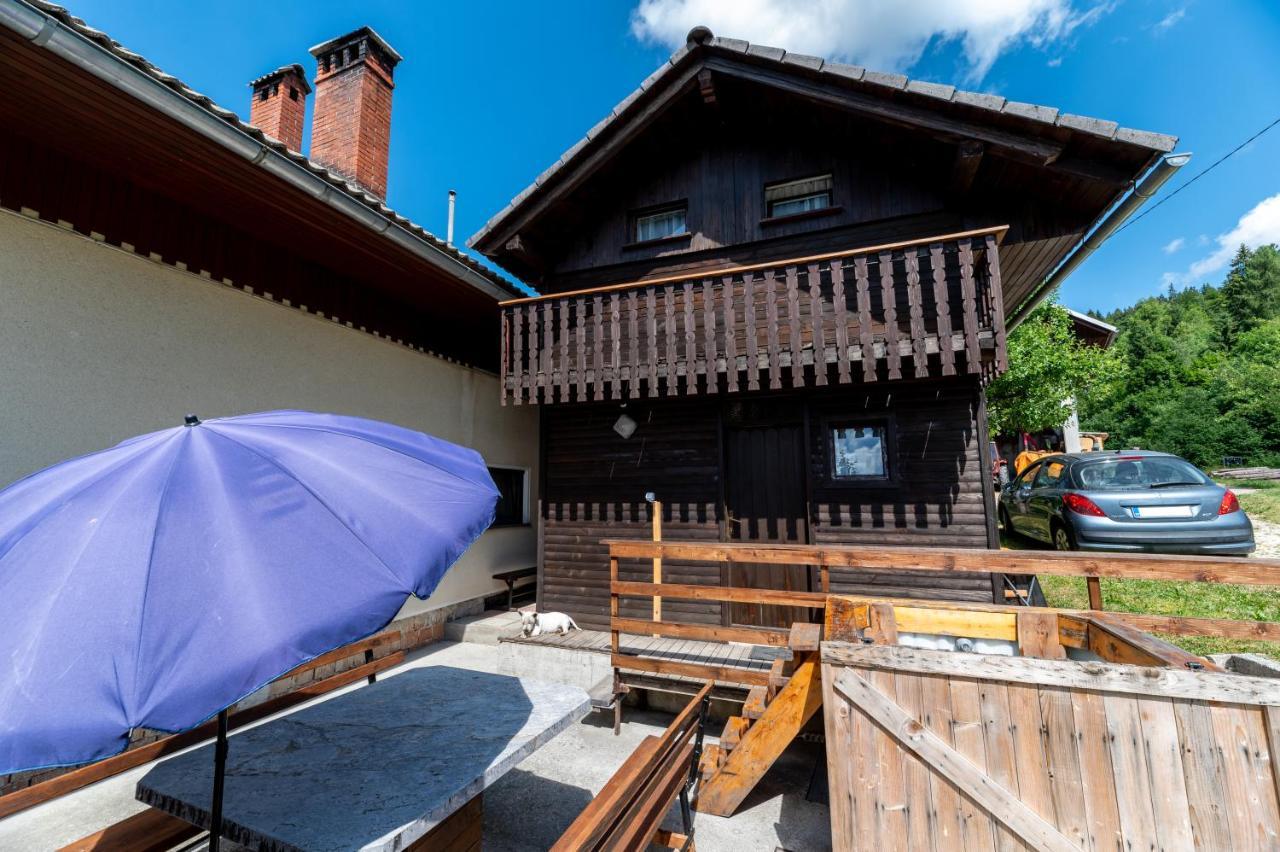 Willa Glamping Laze Gorenja Vas  Zewnętrze zdjęcie