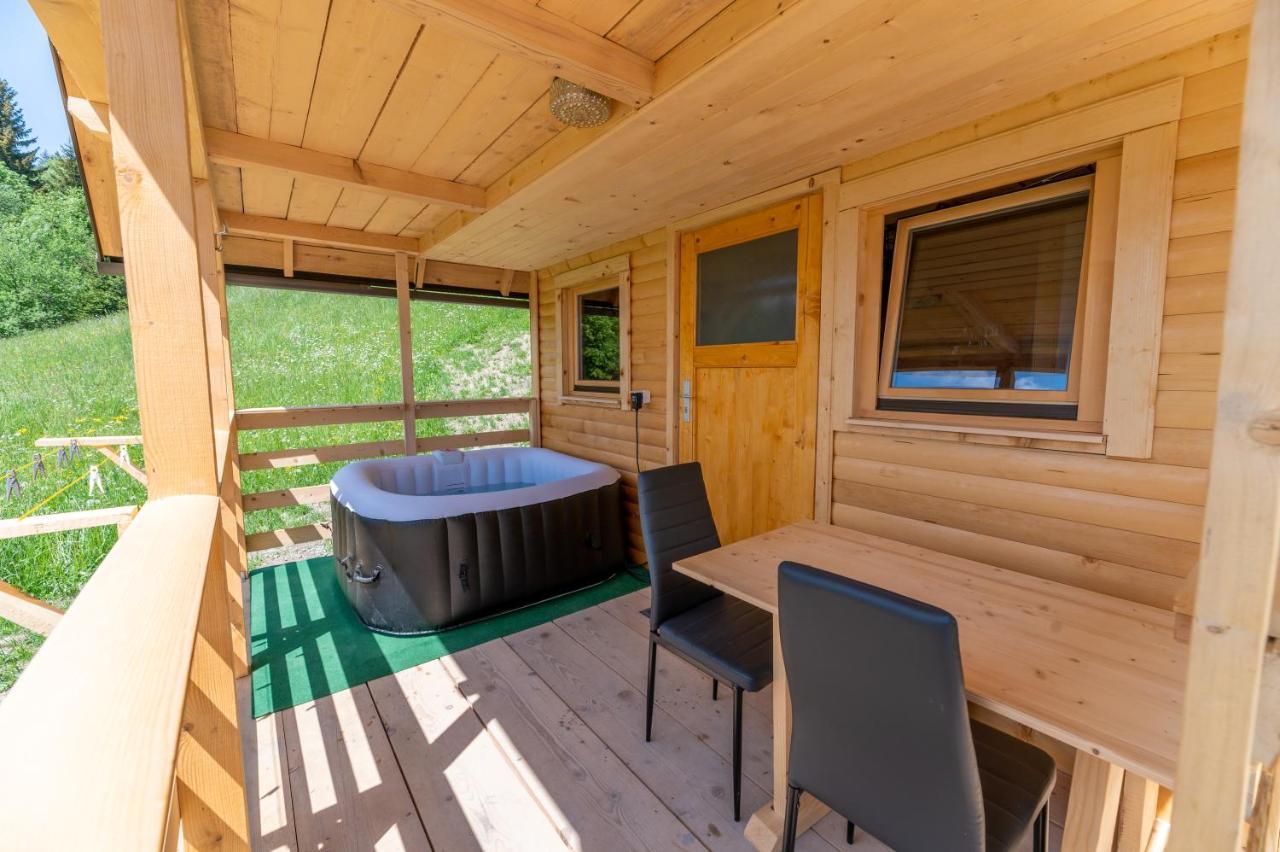Willa Glamping Laze Gorenja Vas  Zewnętrze zdjęcie