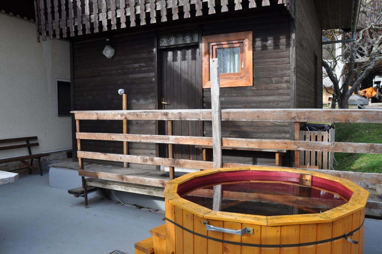 Willa Glamping Laze Gorenja Vas  Zewnętrze zdjęcie