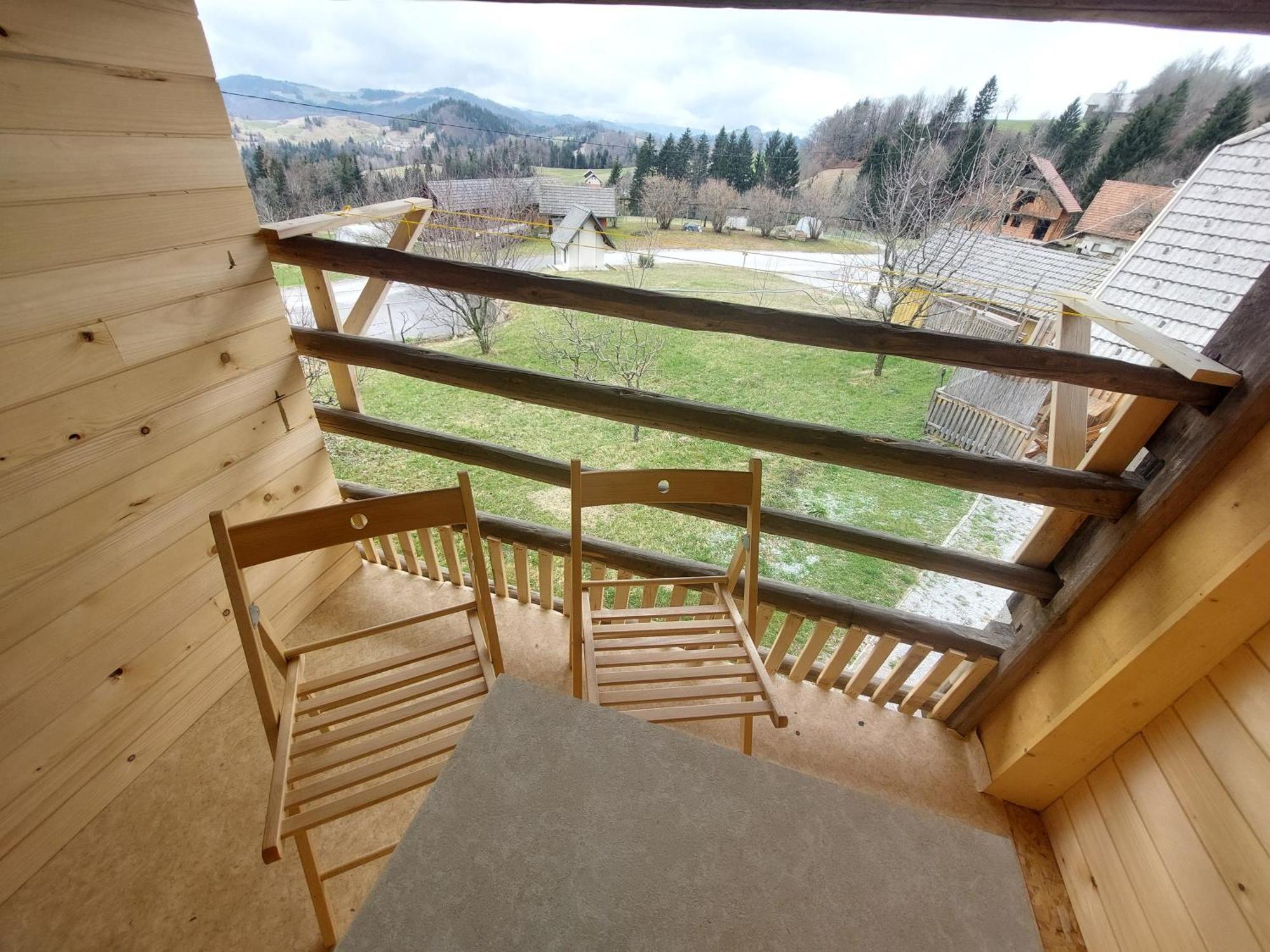 Willa Glamping Laze Gorenja Vas  Zewnętrze zdjęcie